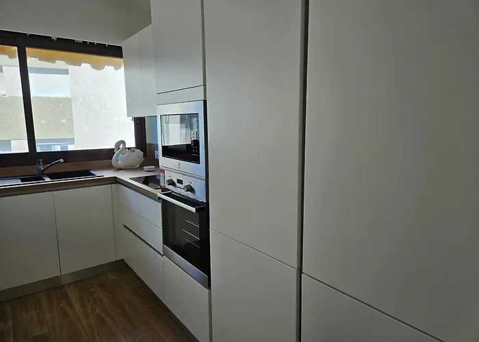 Vue Beau 2 Pieces Apartment *